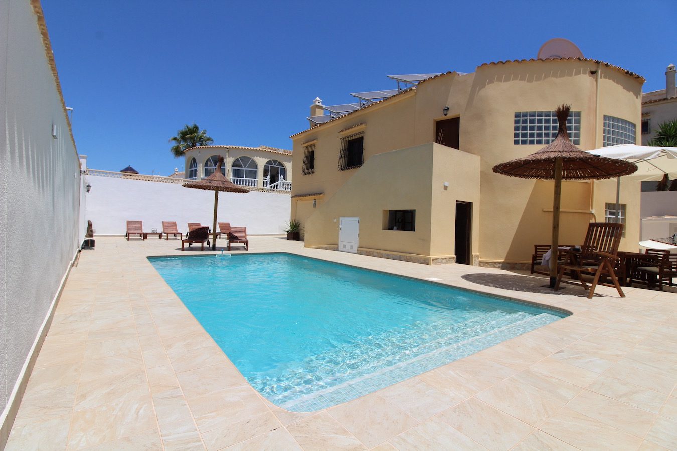 Orihuela Costa villa pool